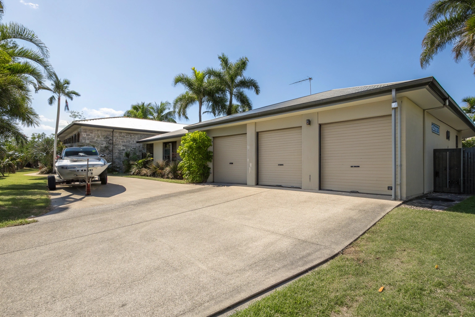 Triple garage concrete slab for multiple vehicles and boat storage Townsville
